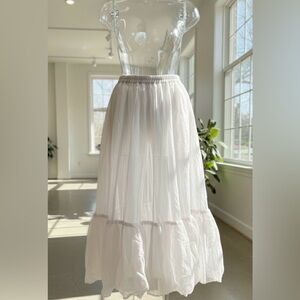 NWOT White Tiered Boho Maxi Skirt | Can Can